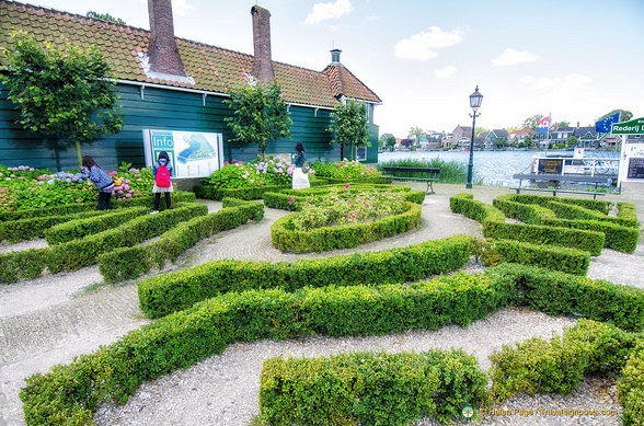 Garden of Catharina Hoeve cheese farm