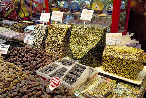 The Old Town and Egyptian (Spice) Market, Istanbul, Turkey