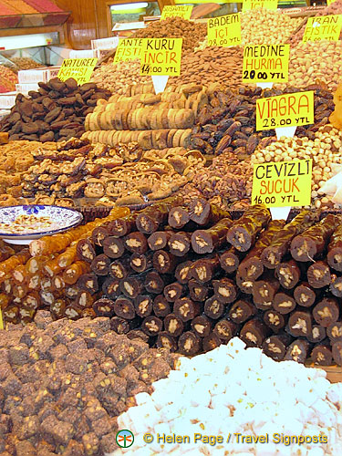 The Egyptian Bazaar or Spice Market, Istanbul, Turkey