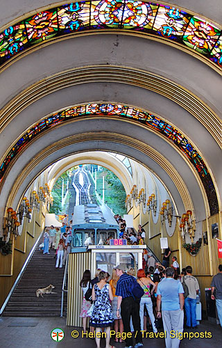 Funicular railway from the port to Kyiv (Kiev) city