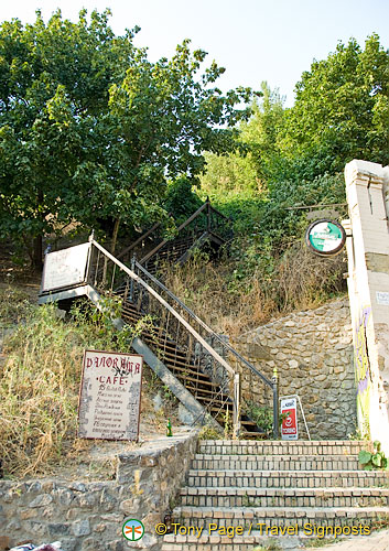 St Andrew's Church and Flea Market, Andriyivsky uzviz (St Andrew's Descent), Kyiv (Kiev)