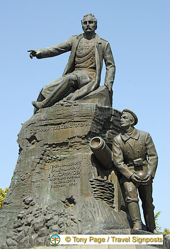 Malakoff Hill: Monument to Admiral Kornilov