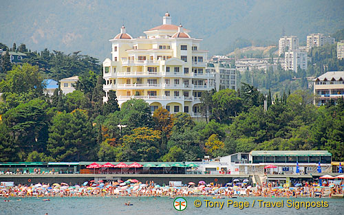 Sun and Sea: Yalta's Beaches