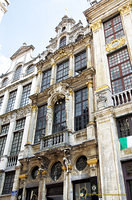 Building in Rue de Colline, just off Grand-Place