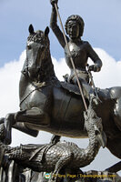 Statue at Golden Gate