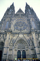 Western facade and main entrance to the Third Courtyard