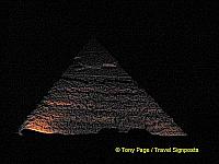 
[Son-et-Lumiere - The Great Pyramids - Egypt]