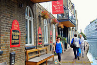 The Narrow Boat Bar and Restaurant