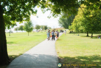 One of the paths up to Primrose Hill