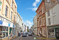 A view up Chapel Street