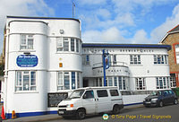 The Yacht Inn on the Promenade