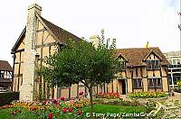 Also in the house are objects associated with Shakespeare's father [Stratford-upon-Avon - England]