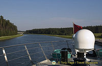 Continental Divide, Main-Danube Canal Locks