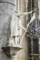 John the Baptist pointing to the high altar