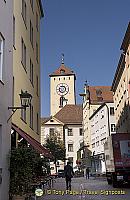 [Regensburg - Danube River Cruise - Germany]