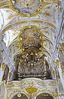 Alte Kapelle organ