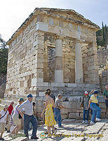 Delphi: the archaelogical site