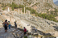 Delphi: the archaelogical site