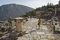 Delphi: the archaelogical site