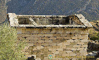 Delphi: the archaelogical site