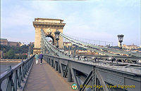 Széchenyi Chain Bridge - Széchenyi lánchíd