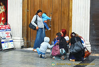 Gypsies in Dublin city centre