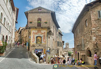 Road to the upper town of Assisi