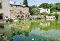 Nice reflections in the thermal bath