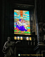 Como Duomo stained glass