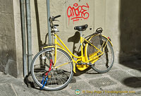 Oltrarno streetscape