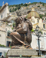 Sculpture along the waterfront