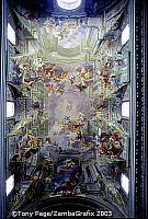 Trompe d'oeil ceiling