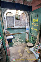 Fire exit of the Libreria Aqua Alta - just jump into the canal