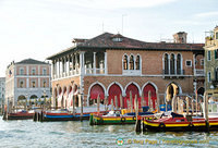 Rialto market area