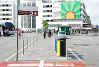 Direction to the People Mover on Piazzale Roma