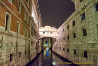 Bridge of Sighs by night