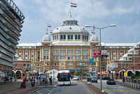 Scheveningen beach bootscooting