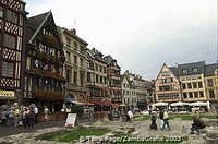 Rouen provides the backdrop for some famous scenes in Flaubert's masterpiece, Madame Bovary (1857)r