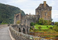 Road up to the castle