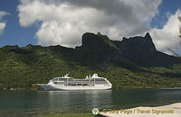 Cruise ships moor in the various bays regularly.
Moorea, Tahiti