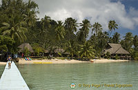 A small hotel nearby to our place.
Moorea, Tahiti