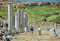 Perge main street