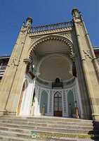 Alupka Palace, Yalta