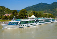 riverboat_588.jpg