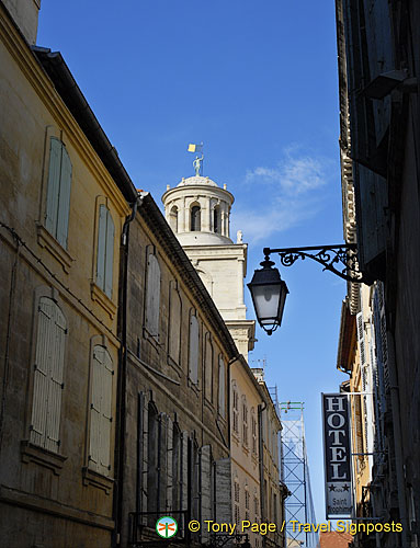 Side street view of Town Hall