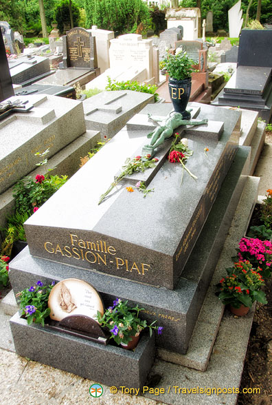 The Gassion-Piaf family grave