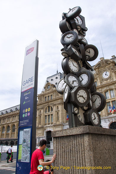 Clock sculpture in front of Gare Saint Lazare