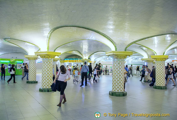 St Lazare metro station