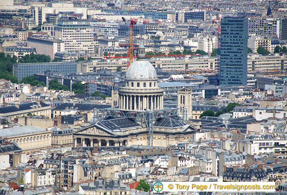 View of the Panthéon 