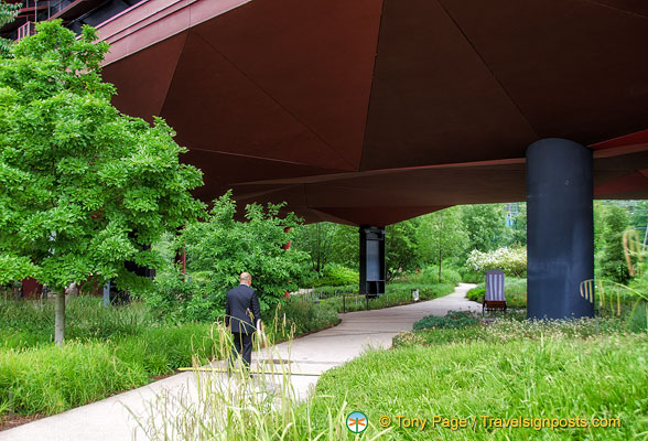 Quai Branly Museum gardens